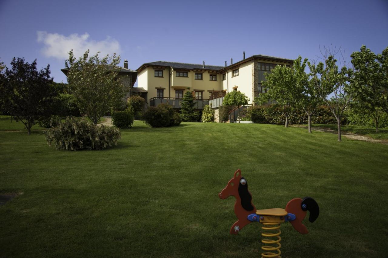 Hotel Hacienda Llamabua Navia Buitenkant foto